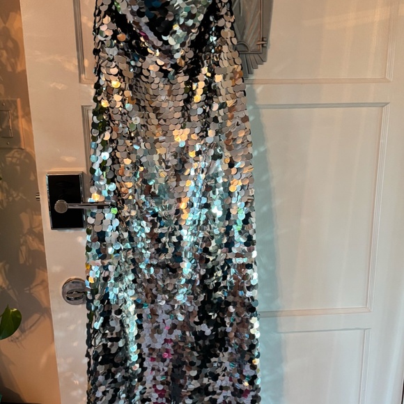 x REVOLVE Valentina Gown House of Harlow 1960 brand:House of Harlow 1960 - Picture 7 of 7